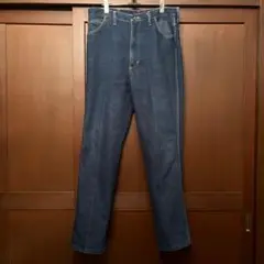 Item thumbnail for item a1537152-364a-4f90-91d3-5e3daaa872ff