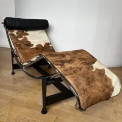 希望額に値下げしました。正規品、カッシ―ナ LC4の中古のヘッドレスト カッシーナ Cassina LC4 ヘッドレスト 黒革