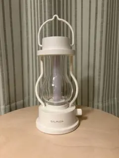 バルミューダ　ランタン　白　ホワイト