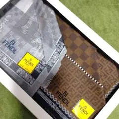 本日限定お値下げ☆フェンディ 新品大判ハンカチ 2枚組