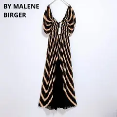 Item thumbnail for item a3238fbe-9505-4166-b1da-f6620daa7713