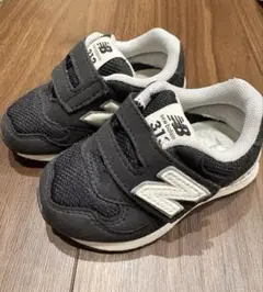 Item thumbnail for item ff839e1d-97d8-4ca9-bf44-989085ca4b05