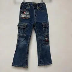 Item thumbnail for item b2a09a1f-5f02-495d-8d33-2e6486a2987d