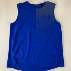 Under Armour ノースリーブ タンクトップ 青