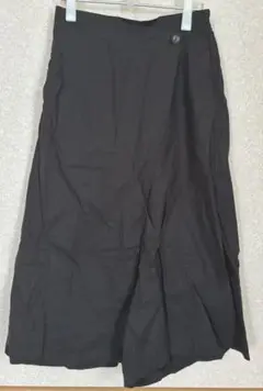 【未使用】　スカートパンツ　黒