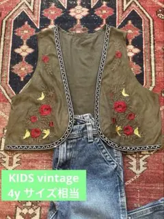 美品 KIDSvintage 刺繍 ベスト 4-5y