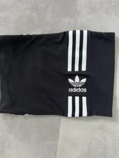 adidasチューブトップ