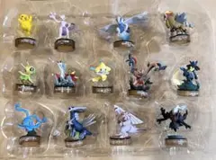 ポケモン映画10さ周年記念ボトルキャップフィギュア13体セット売り☆ケースなし