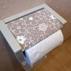 3131【2点100円、3点200円引き】花柄トイレットペーパーカバー