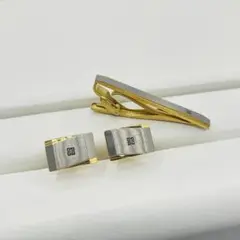 ✨美品✨GIVENCHY ネクタイピンとカフスのセット　ジバンシー　シルバー