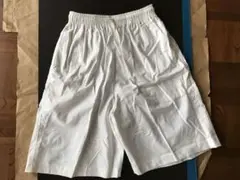 新品未着用NO PROBLEM 白 ハーフパンツ FreeSize