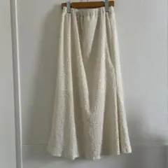 新品未使用品 バックスリットフリンジタイトロングスカート