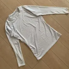 ティゴラ　ホワイト 長袖 アンダーシャツ