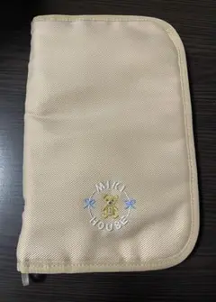 MIKI HOUSE ミキハウス　クマ＆リボン刺繍　母子手帳ケース