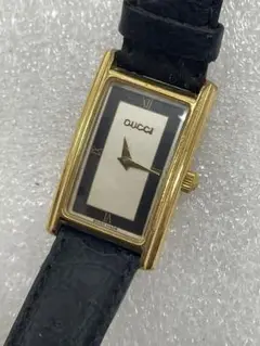 【.希少】GUCCI グッチ 2600L 腕時計 ゴールド レクタンギュラ 黒 2025年最新】腕時計 グッチ 2600lの人気アイテム - メルカリ