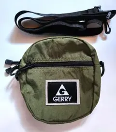 【新品、未使用】GERRY ショルダー　斜め掛けバック　ミニポーチ
