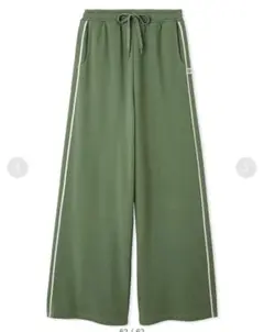 Item thumbnail for item b7038fb7-cf8a-46af-b711-3186c7231f73