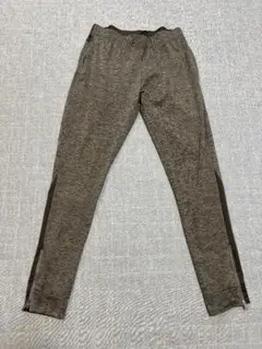 Item thumbnail for item cd9cdc3f-5a88-4584-92f2-cdd0e8eb0aa8