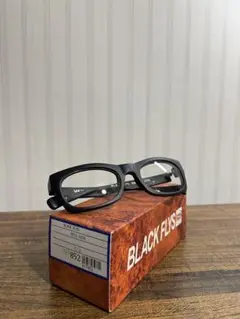 Item thumbnail for item 17d42b7a-dd10-41a8-beb0-cfa69deb04d2