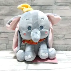 ディズニーキャラクター　ころりんどわーふぬいぐるみVol.4　ダンボ