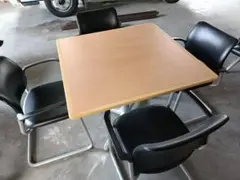 okamuraミーティングチェアー