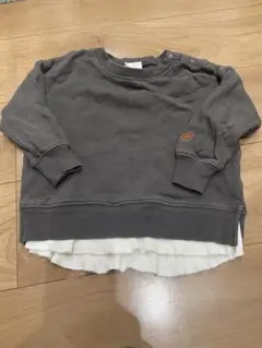 グレー トレーナー