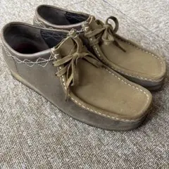 clarks ワラビー　ブラウン　カーキ