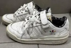 PIXAR×adidas スニーカー レディース 白