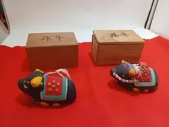 【干支】 牛の陶器製 鈴 2体セット 木箱付