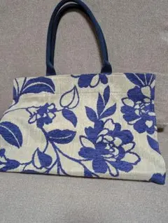 Item thumbnail for item 4eeefe74-3549-4510-805c-337e2f4754e2