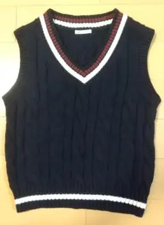 GU ネイビー Vネック ノースリーブ セーター Sサイズ