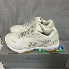 YONEX SHB-65 オフホワイト バドミントンシューズ 新品未使用24.5