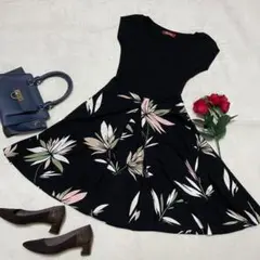170 マックスマーラ ワンピース フレア Ssise 黒 花柄ベルト欠品