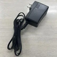 SUCCUL 5V 1A 電源アダプター