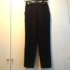yori セレモニーピンタックパンツ ネイビー 34