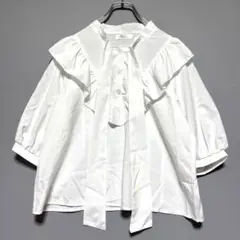 ハドソン　 フリル付きホワイトシャツ　オフィス　セレモニー　透け感あり　美品