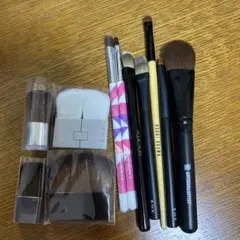 Item thumbnail for item 41f7b3af-fac9-416a-b16f-b0c027ae0d60