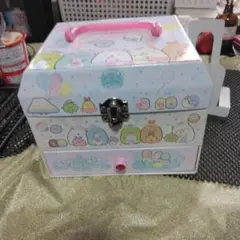 Item thumbnail for item 41eb0f81-98f2-4453-8865-12a33904f17f