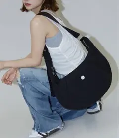 MARY QUANT × PUBLUXナイロンショルダーバッグ　ブラック