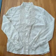 ロペピクニック　フリル付きクリーム色長袖シャツ　size38 シルク