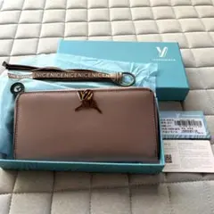 YEARCON 長財布 ピンク レザー　合格証付き