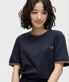 【最終値下げ】FRED PERRY Twin Tipped T-Shirt
