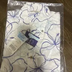 アロハシャツ 白地に青い花柄 新品未使用
