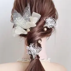 ① ヘアアクセサリー カスミソウ ゴールドリボン