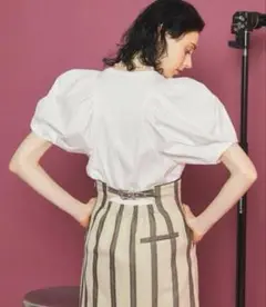 INella イネラ フォルムスリーブコンビトップス