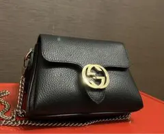GUCCI インターロッキング チェーンバッグ