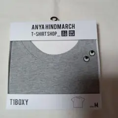 ユニクロ アニヤハインドマーチ ボクシーT