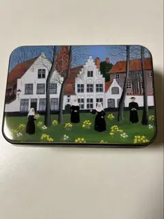 ベルギー王室御用達　ミニベギナージュ缶　空き缶