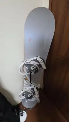 シルバー スノーボード バインディング付き