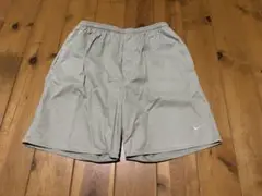 90's NIKE SHORT PANTS
